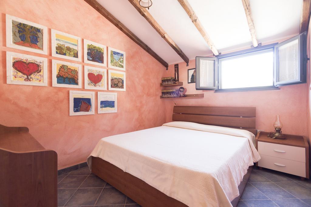 Marine House Villa Cala Gonone Room photo